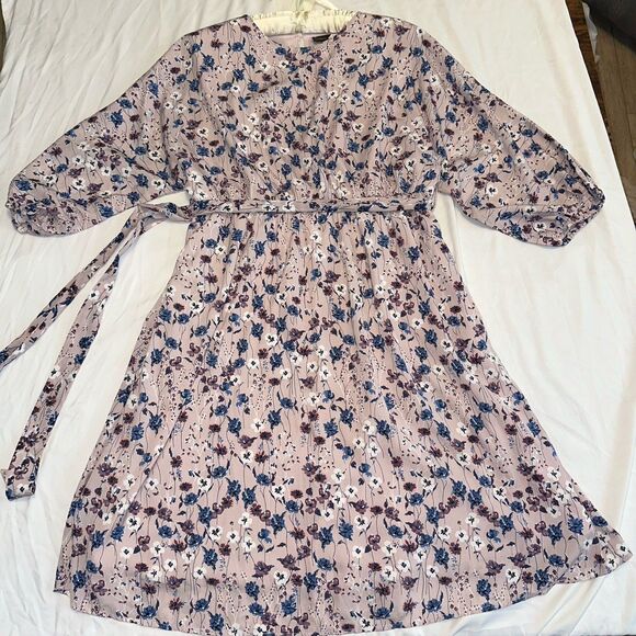 Piper and Scoot Sweet Purple Floral Dress - Size Large‎ , VSKU104 - Picture 1 of 6